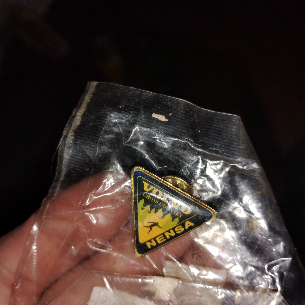Volvo NENSA Cross Country Pin - Black and Gold